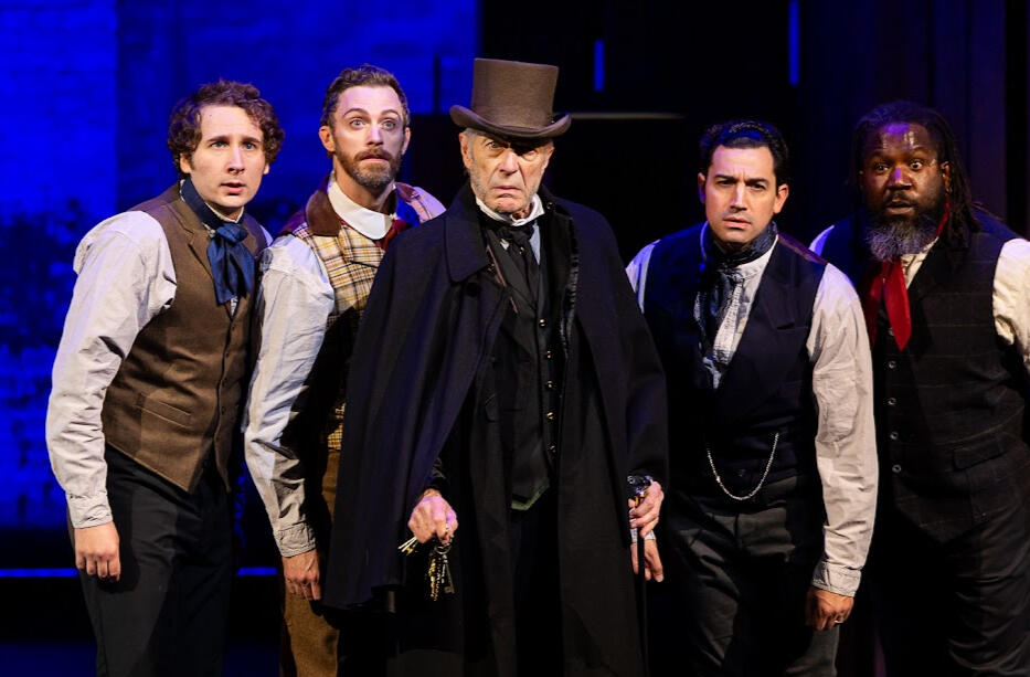 A Christmas Carol (Deck Chief & Rail)